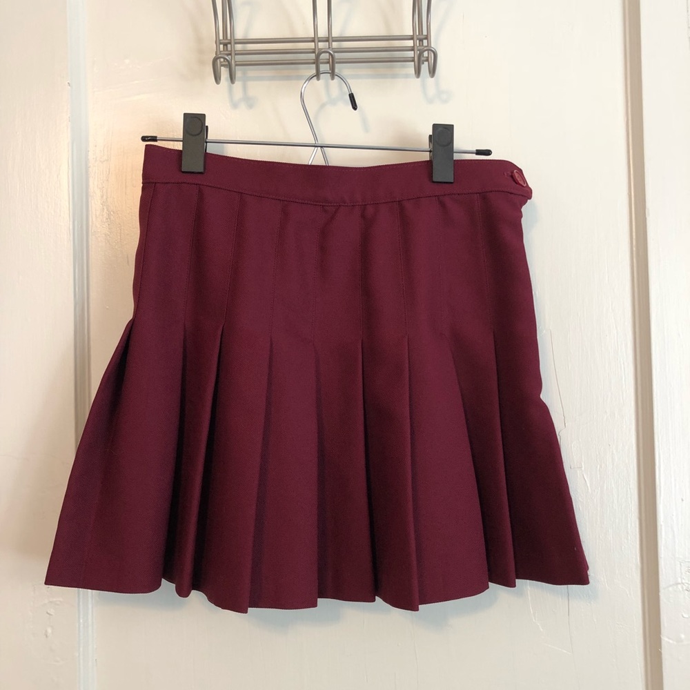 American Apparel Burgundy Pleated Skirt